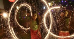 Reasons Why Bursting Firecrackers Is Not A Good Idea On Diwali