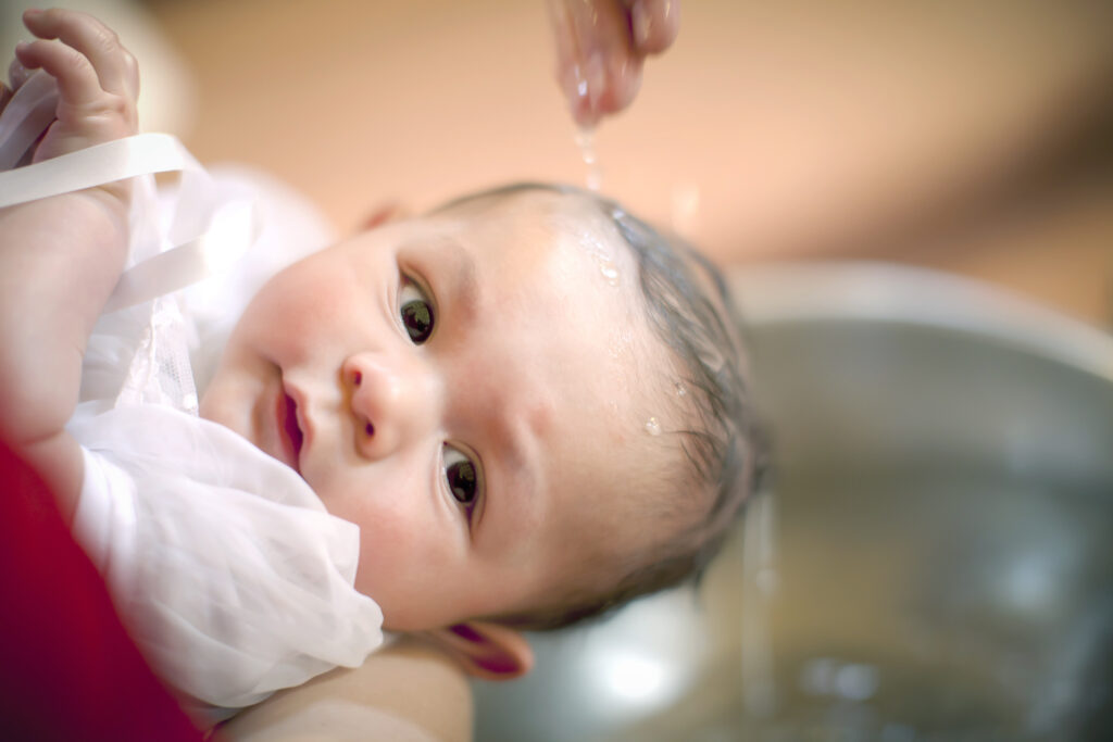 How to Organize an Amazing Christening For Your Child